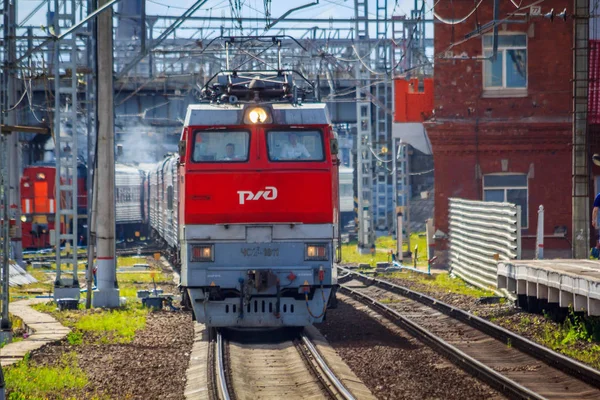 俄罗斯 火车上的铁轨 — 图库照片