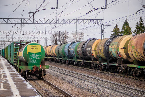 Россия 2018: Поезд по рельсам
 