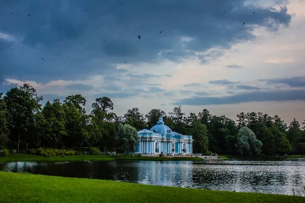 Mooie Zomerse Park Natuur Reizen — Stockfoto