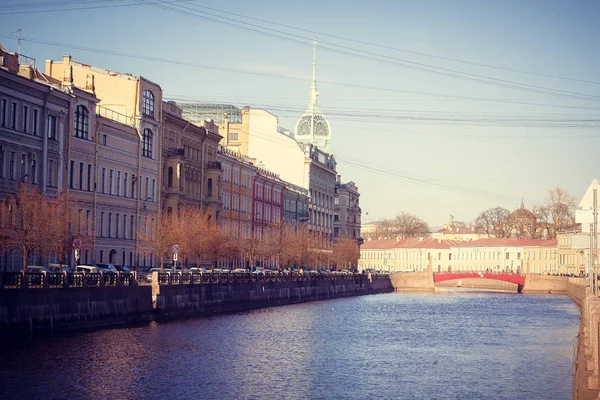 サンクトペテルブルク運河の美しい景色 ロシア — ストック写真