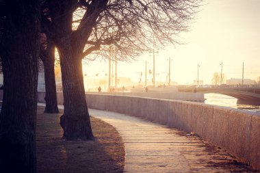günbatımı St. Petersburg Merkezi