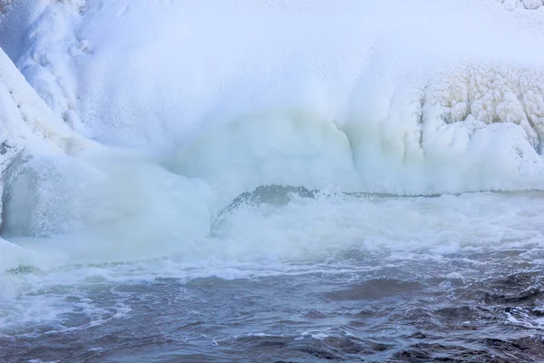 Paesaggio Invernale Con Neve Fiume Giorno — Foto Stock