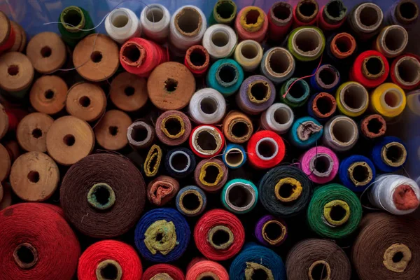 Multicolored Thread Coils Close — Stock Photo, Image