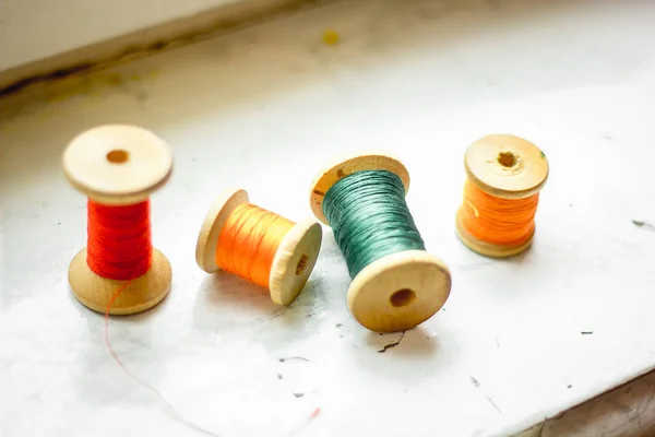 Multicolored Thread Coils Close — Stock Photo, Image