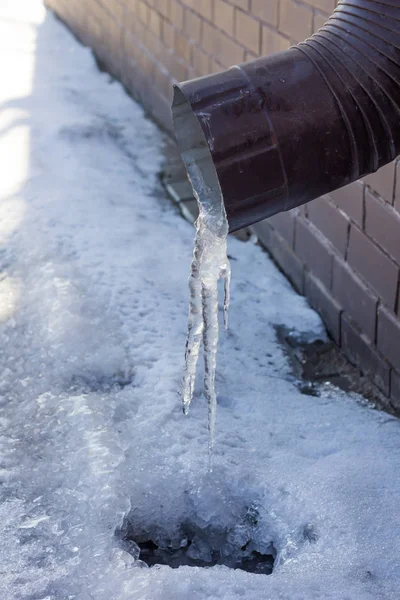 Icicles Formed Pipe — Stock Photo, Image