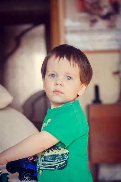 Portrait Boy Playing Home — Stock Photo, Image