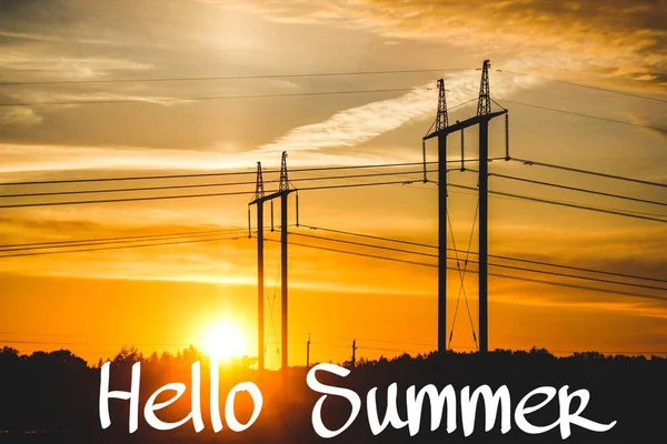 Hello Summer banner. Text på fotot. Text Hello Summer. Ny månad. Ny säsong. Sommaren. Text på foto solnedgång. Sommar solnedgång. — Stockfoto