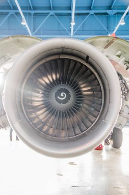 Türbin uçağı. Havayolu Rusya. Uçak toplamak. Yeni uçak. Pulkovo Airport resmi tespiti, St. Petersburg Rusya 28 Kasım 2018