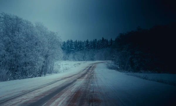 Vista Carretera Invierno Árboles Nevados Largo Del Camino Viaje Invierno — Foto de Stock