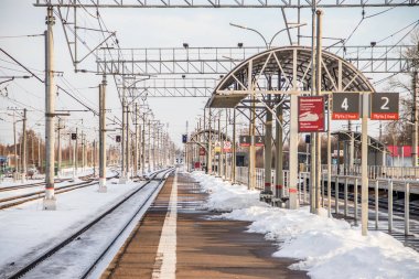 Rus demiryolu, iletişim ağını destekliyor