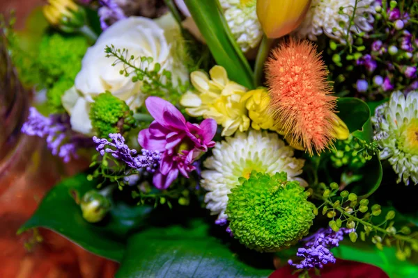 신선한 꽃다발 바구니 — 스톡 사진