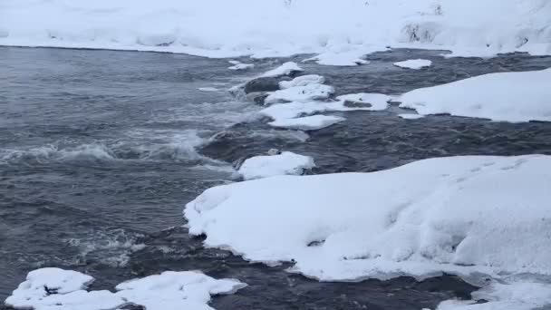 Rio Inverno Com Neve Rio Amanhecer Evaporação Água Inverno Gelado — Vídeo de Stock