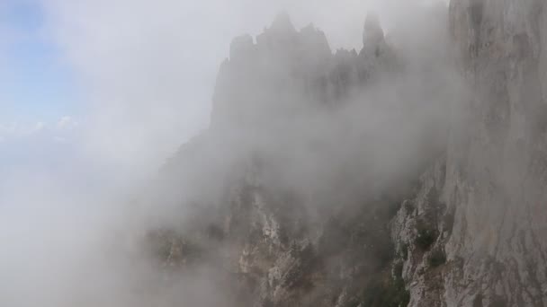 Nebbia Nuvole Movimento Montagne Sfondo — Video Stock