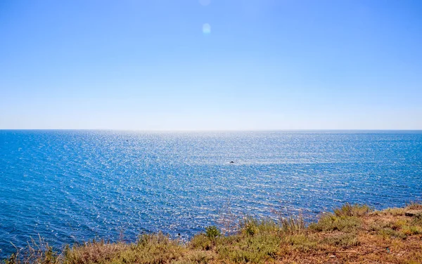 Mar Negro en Anapa. Sur ruso. Mar con buen tiempo. Océano azul. .. Fondo marino . — Foto de Stock