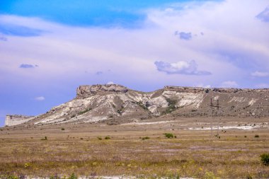 gündüz beyaz kaya görünümü, Kırım dağları 
