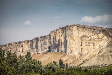 gündüz beyaz kaya görünümü, Kırım dağları 