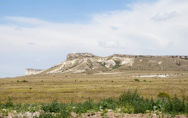 Vista Roca Blanca Durante Día Las Montañas Crimea —  Fotos de Stock