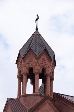 Rusya'daki Ermeni tapınağı. Tanrı'ya iman. Kırmızı taş tapınağı. Anapa'daki Ermeni tapınağı. Binalar ve mimari. Halka açık yer