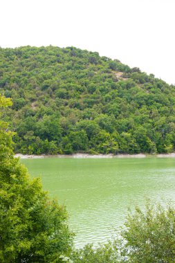 Succo'daki Selvi gölü, Anapa, Rusya'nın gözde mekanları
