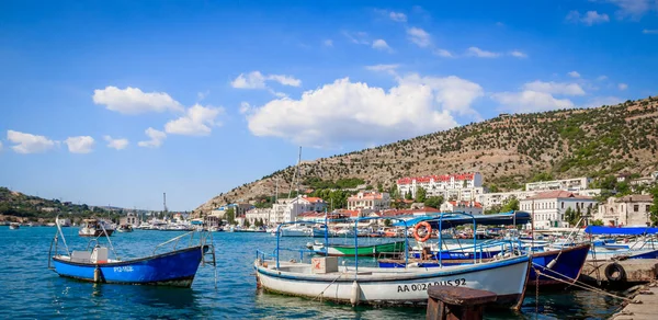 Balaklava Bahía Tiempo Soleado Crimea Temporada Veraniega —  Fotos de Stock