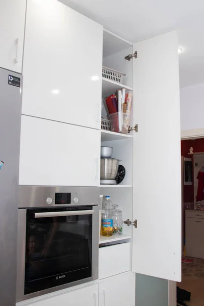 White modern kitchen. Beautiful kitchen. . Russia, St. Petersburg September 6, 2019 — Stock Photo, Image