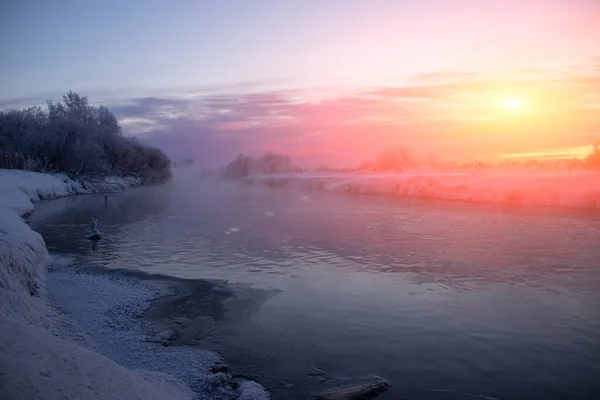 Morgendämmerung Auf Dem Fluss Winterfrost — Stockfoto