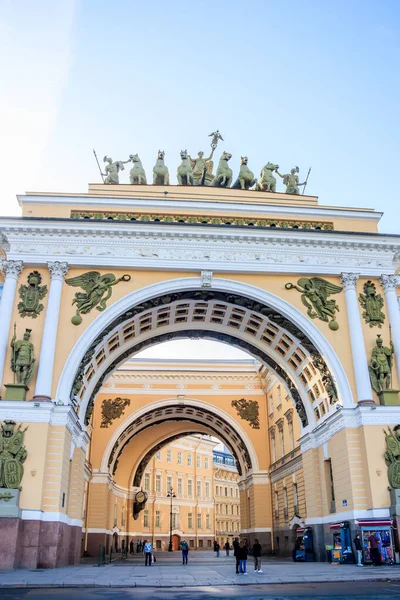 Rusko Petrohrad Září 2019 Centrum Města Petrohrad Palácové Náměstí Atrakce — Stock fotografie