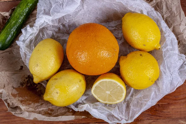 Beaucoup Citrons Oranges Sur Une Table Bois Thème Des Agrumes — Photo