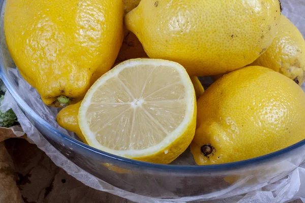 Beaucoup Citrons Oranges Sur Une Table Bois Thème Des Agrumes — Photo