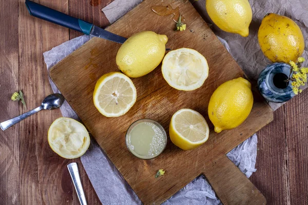 Beaucoup Citrons Oranges Sur Une Table Bois Thème Des Agrumes — Photo