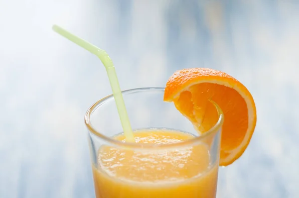 Fresh orange juice cocktail on wooden background — Stock Photo, Image