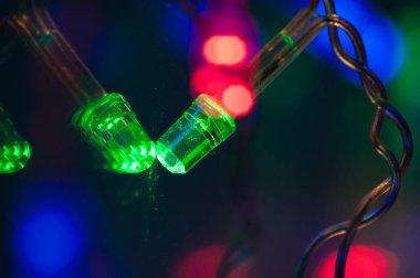 Aynayı Fisto-Noel Led ampul yakın çekim. Metin için yer ile şenlikli arka plan.