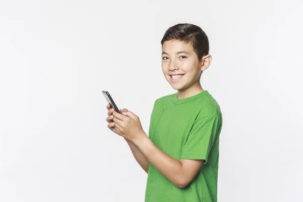 Концептуальне Фото Хлопчика Мобільному Телефоні Обстановці Студії — стокове фото