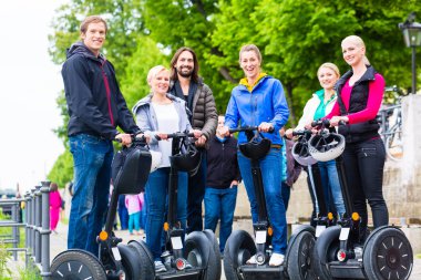 Segway gezi sahip turist