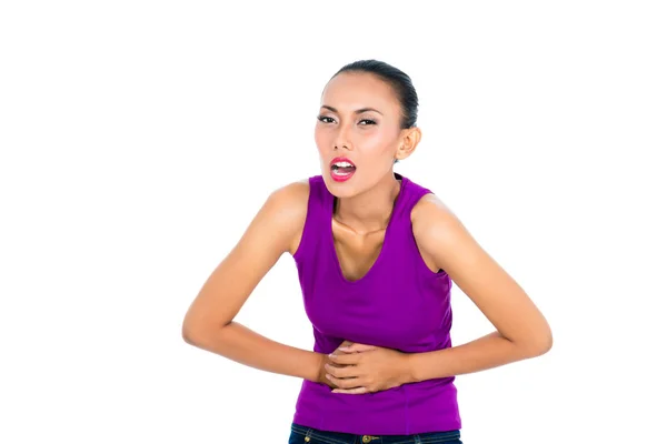 腹部の痛みに苦しむ女性 — ストック写真