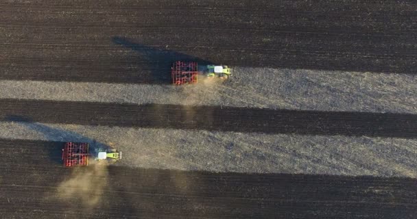 Aerial View Field Two Plowing Agriculture Machines Dust Ground Autumn — Stock Video