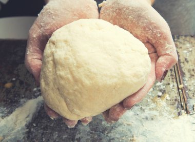 Evde, çeşitli pişirme şeyler pişirme