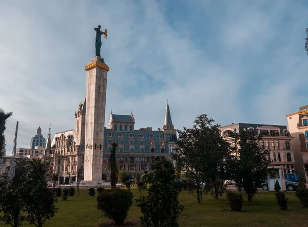 バトゥミ グルジア 2019 正方形 Batumi Europe の近代建築 グルジア — ストック写真