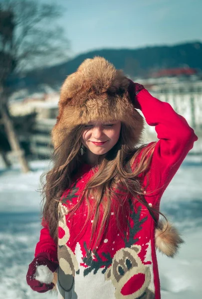 Girl having fun in the snow. Winter time — Stock Photo, Image