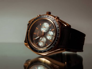 Tiflis, Gürcistan -4 Nisan 2019: Omega Speedmaster izle closeup