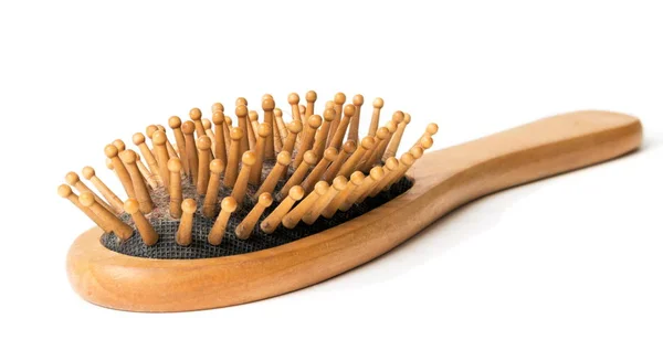 Brosse à cheveux isolée sur blanc — Photo