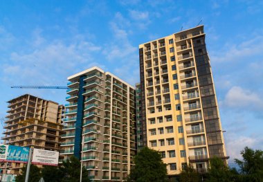 Batum. Gürcistan - 28 Eylül 2020: Batumi 'deki modern konut altyapısı. Georgia