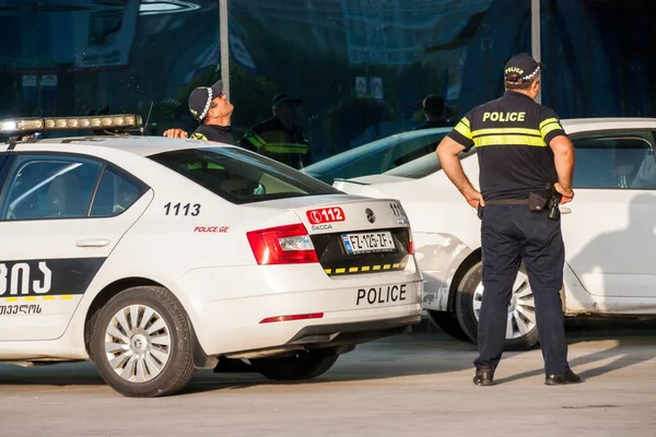 Batumi Gruzja Września 2020 Dwóch Policjantów Batumi Gruzja — Zdjęcie stockowe