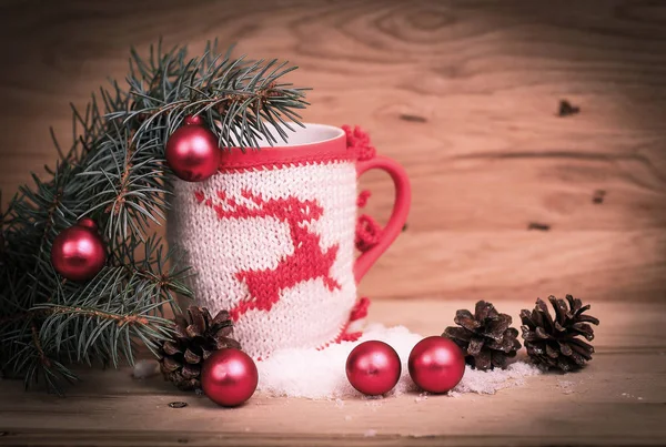 木 backg 圣诞杯装饰品及圣诞装饰 — 图库照片