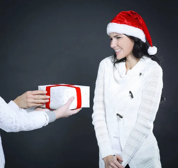 Três menina feliz no traje de Papai Noel com Natal — Fotografia de Stock