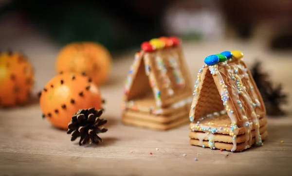 Noel mutfağı. arkaplanda resim çerezleri ve portakallar — Stok fotoğraf