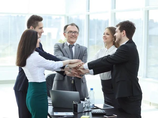 profesyonel iş ekip ekip çalışması onun unity.the kavramı gösterir.