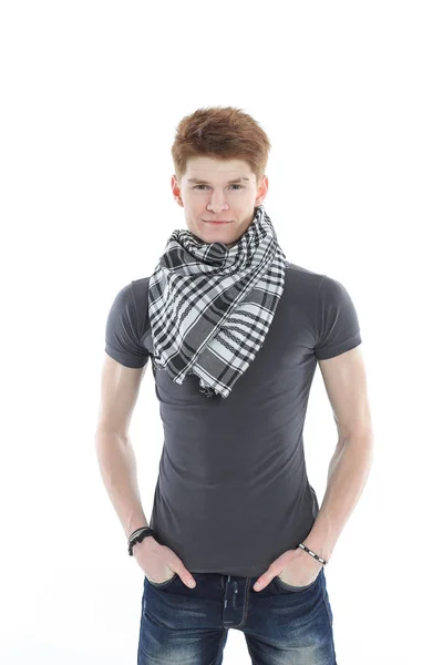 Fiatal férfi-egy pólót és egy fehér scarf.isolated — Stock Fotó