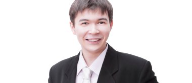 beyaz üzerine başarılı bir genç entrepreneur.isolated portresi