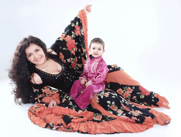 Gypsy family: happy mother and son in national costumes — Stock Photo, Image